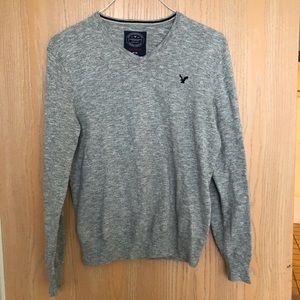 American Eagle Gray V Neck Sweater